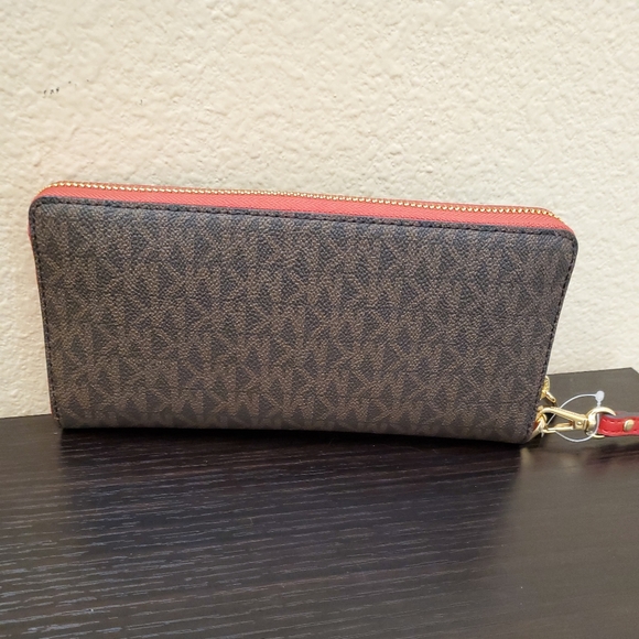 Michael kors Jet Set Long Zip Around Wallet - Picture 5 of 8